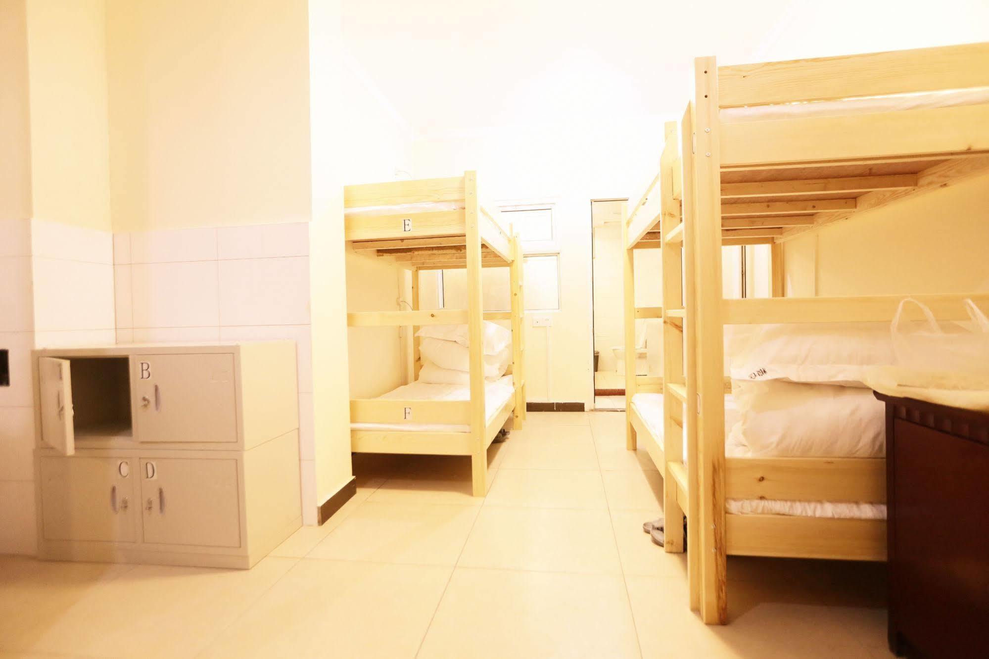 Beijing Granary International Hostel Exterior photo