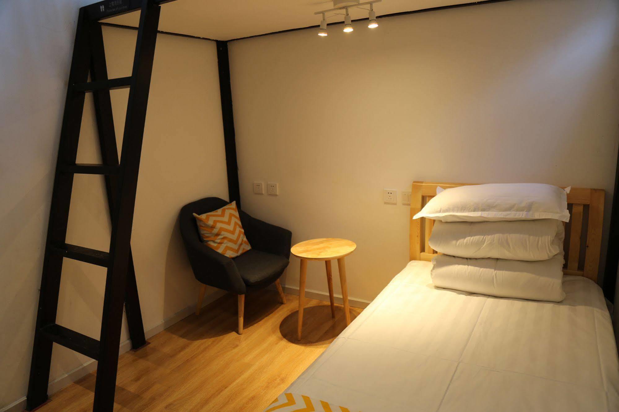 Beijing Granary International Hostel Exterior photo